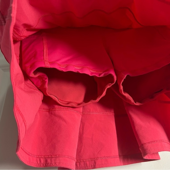 Lululemon Pace Rival Mid-Rise Skirt-Lip Gloss-Size 2 - Picture 5 of 5